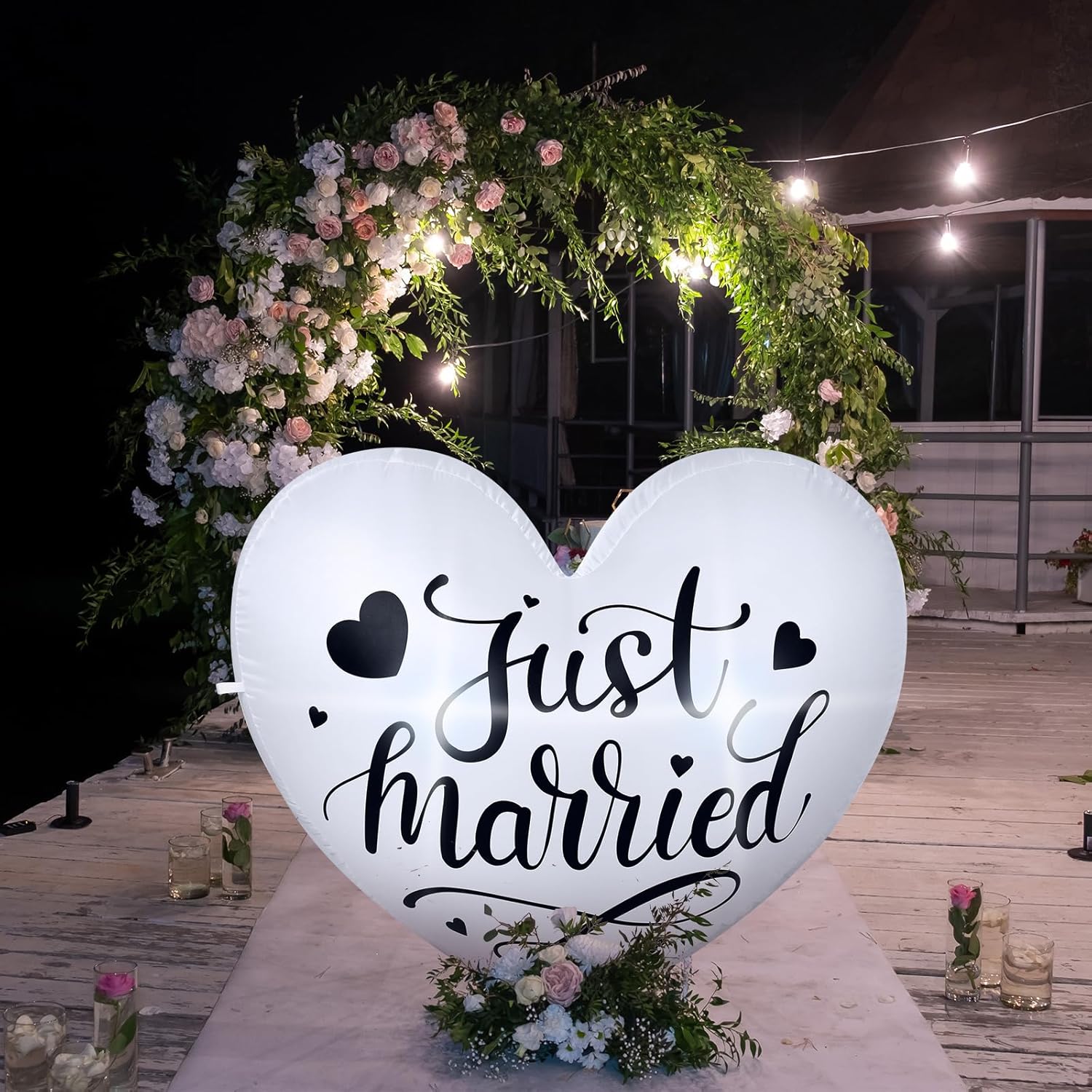 3.9 ft Wedding Inflatables Just Married Outdoor Decorations Heart LED Lighted Blow up Yard Decorations for Wedding Anniversary Garden Lawn Romantic Party Supplies