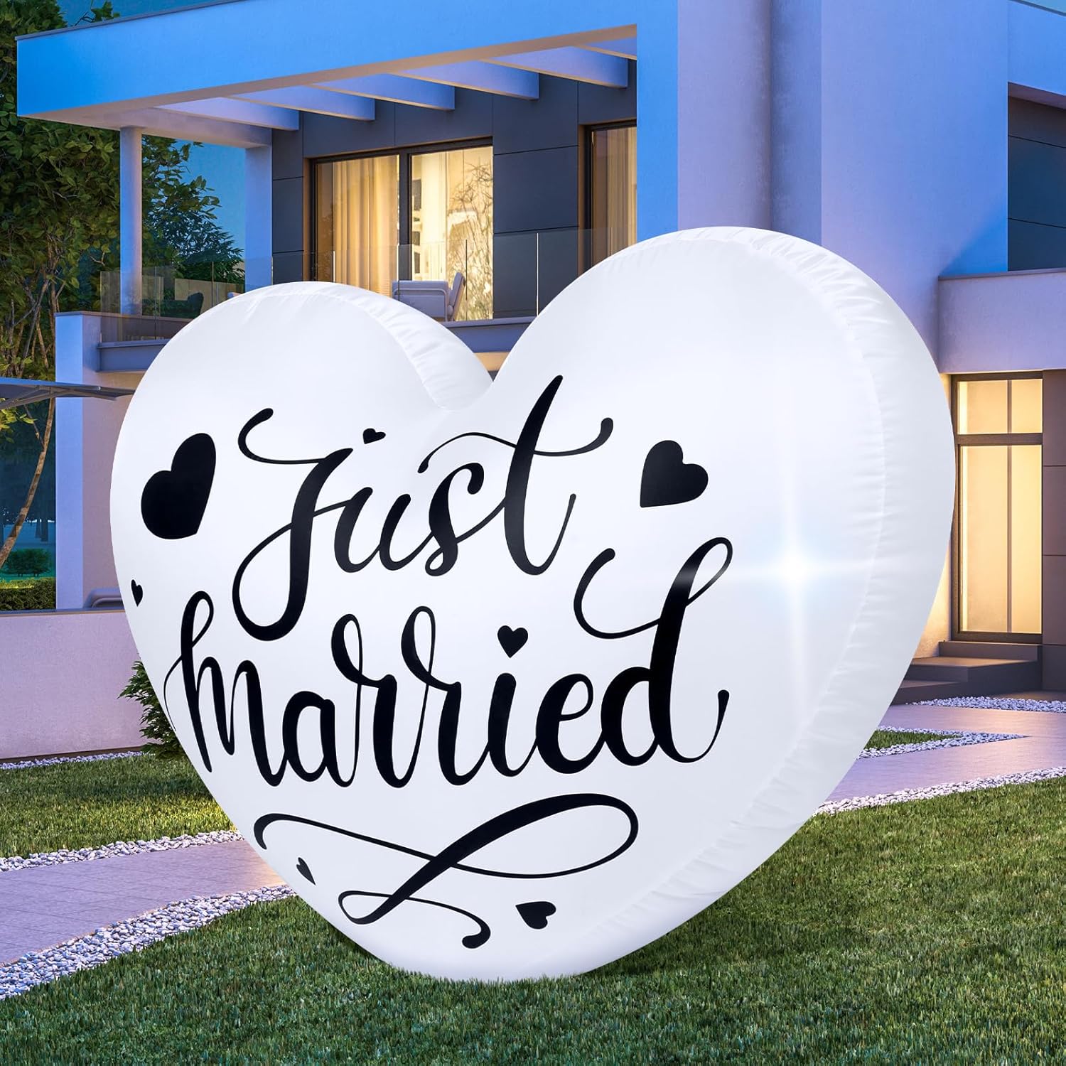 3.9 ft Wedding Inflatables Just Married Outdoor Decorations Heart LED Lighted Blow up Yard Decorations for Wedding Anniversary Garden Lawn Romantic Party Supplies